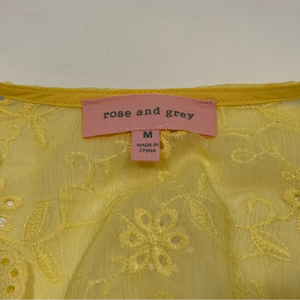 NWT Rose and Grey Yellow Eyelet Floral Lace Top Smocked Waist Sheer Size Medium - Picture 5 of 7